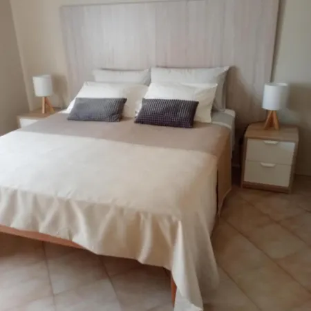 Bed and breakfast Nikari 3*